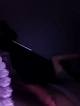 Snapshot of Razvan696969 chatting on 02/20/26, 05:57 Razvan696969 online show from 02/20/26, 05:57