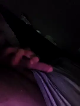 Snapshot of Razvan696969 chatting on 02/27/26, 07:14 Razvan696969 online show from 02/27/26, 07:14