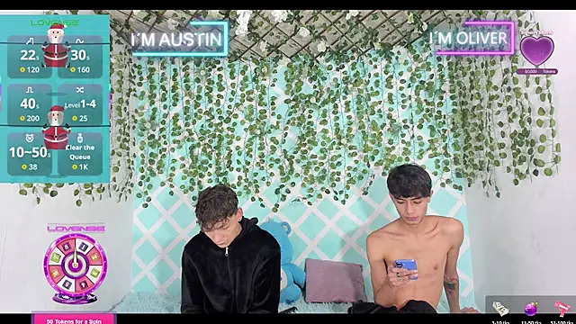 Snapshot of bradboyhot06 chatting on 12/20/25, 05:42 bradboyhot06 online show from 12/20/25, 05:42