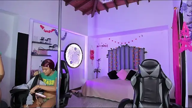 Polett Amaranta online show from 04/23/26, 12:04