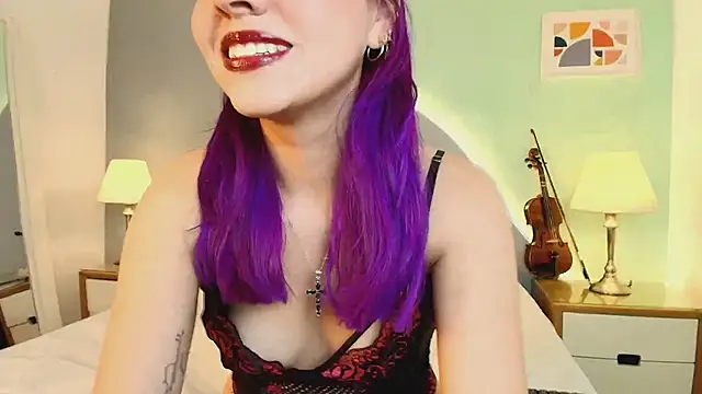 Snapshot of Emilyroth chatting on 06/10/26, 07:02 Emilyroth online show from 06/10/26, 07:02
