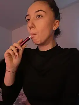 CristinaSw online show from 12/16/25, 02:22