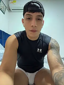 OliverWest04 online show from 04/23/26, 04:53