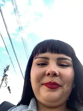 Yuliks  online show from 11/29/25, 01:14