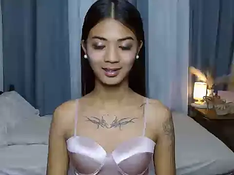 Snapshot of SamaraMillers chatting on 11/25/25, 12:16 SamaraMillers online show from 11/25/25, 12:16