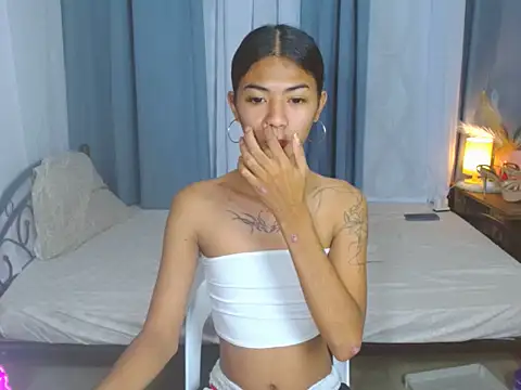 SamaraMillers online show from 12/21/25, 07:48