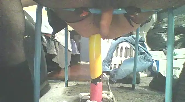 xxxenzo1 online show from 03/18/25, 07:08