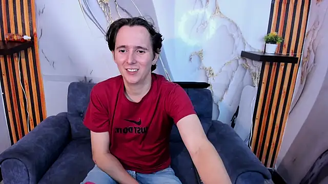 Aaron LatinMen2 online show from 11/25/25, 03:39