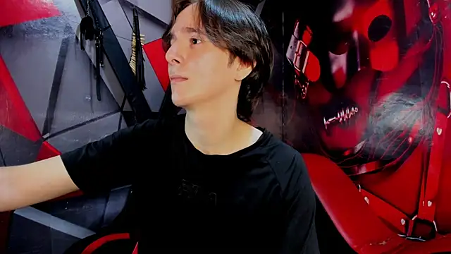 Aaron LatinMen2 online show from 11/29/25, 08:01