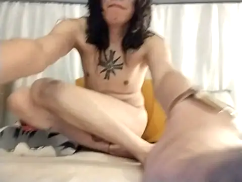 particula de yo online show from 12/05/25, 04:54