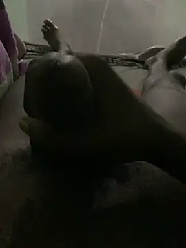 Snapshot of Azert2202 chatting on 02/14/26, 04:42 Azert2202 online show from 02/14/26, 04:42