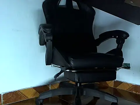 Alphacashmaster777 online show from 04/01/26, 06:14