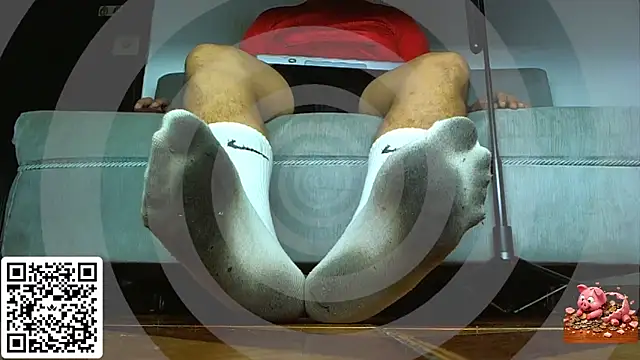 Snapshot of Alphacashmaster777 chatting on 05/03/26, 08:09 Alphacashmaster777 online show from 05/03/26, 08:09