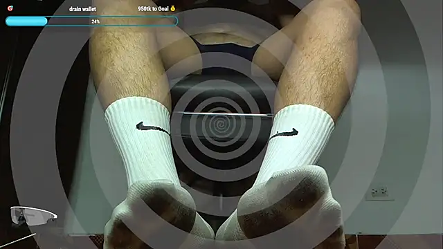Snapshot of Alphacashmaster777 chatting on 06/17/26, 04:48 Alphacashmaster777 online show from 06/17/26, 04:48