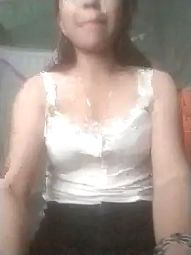 tieutam122 online show from 11/27/25, 01:18