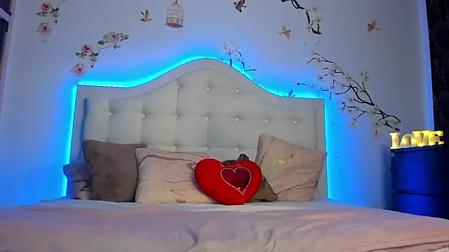 Snapshot of TinyBlair chatting on 02/28/26, 05:52 TinyBlair online show from 02/28/26, 05:52