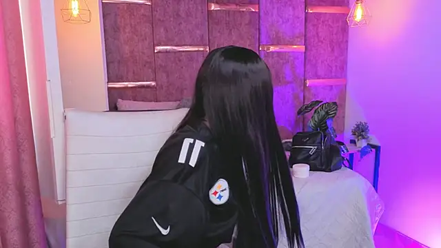 amberthangelss online show from 12/17/25, 02:45