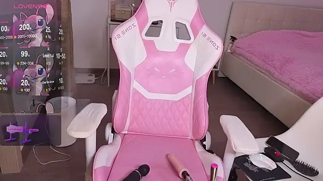 fuckmolly online show from 11/28/25, 02:47