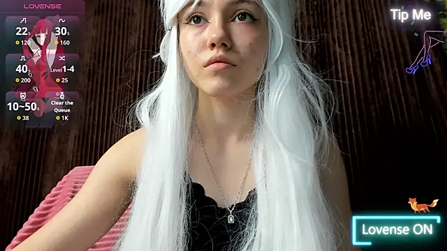 Snapshot of MissKotomissCat chatting on 12/02/25, 07:42 MissKotomissCat online show from 12/02/25, 07:42