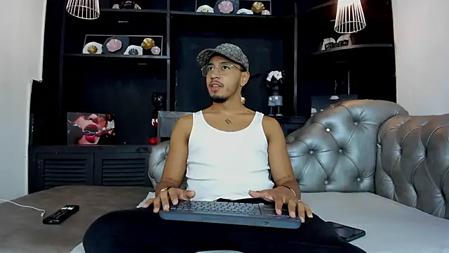 Brand Collins online show from 01/16/26, 07:40