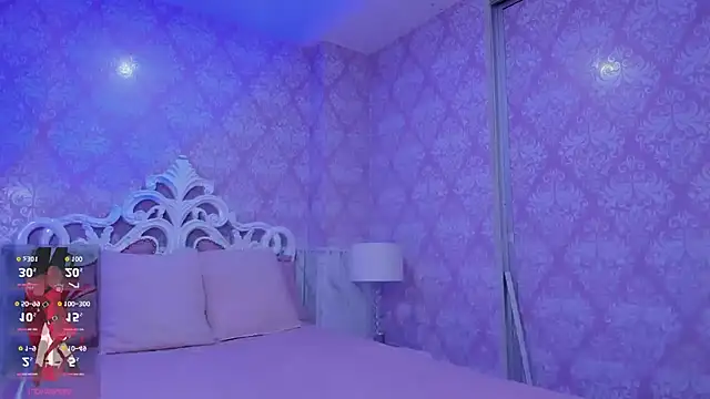 sarah sluty online show from 04/24/26, 02:25