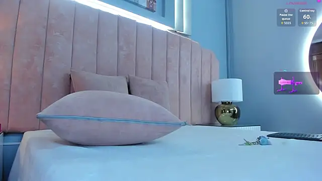 ninacrave  online show from 03/11/26, 02:50