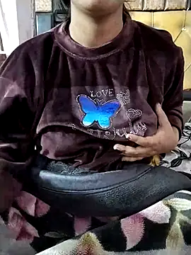 RASHMI SHARMA9 online show from 02/03/26, 05:51