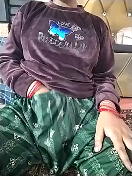 RASHMI SHARMA9 online show from 03/05/26, 02:35