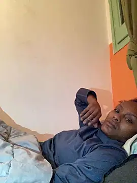    Hannah    online show from 12/17/25, 11:55