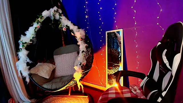 Anto Thompson online show from 12/23/25, 02:42