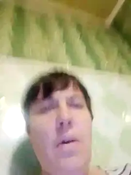 Snapshot of LusiaD chatting on 12/04/25, 08:39 LusiaD online show from 12/04/25, 08:39