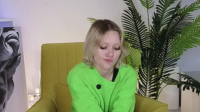 AnikaSlader online show from 11/27/25, 04:09