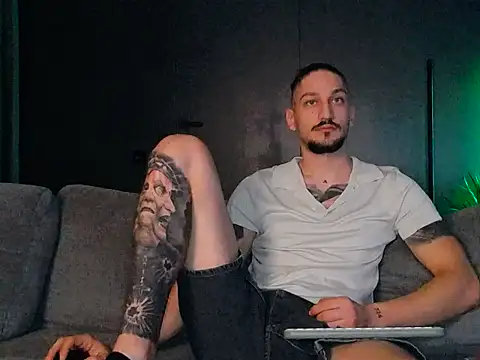 huntingod online show from 11/29/25, 03:42