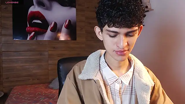 Michaelkoiv online show from 03/24/26, 11:37