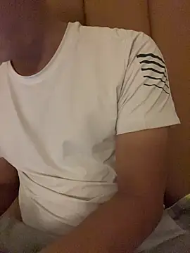 Snapshot of nicky0902 chatting on 11/26/25, 04:08 nicky0902 online show from 11/26/25, 04:08