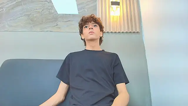 CRISS ALLEN1 online show from 02/05/26, 12:43