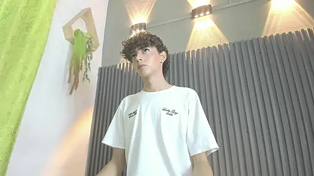 CRISS ALLEN1 online show from 03/02/26, 12:56