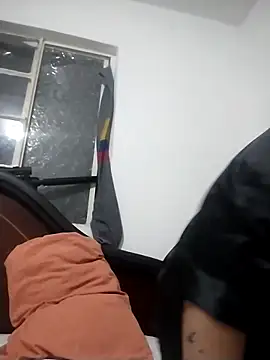 KarolWest  online show from 12/21/25, 01:24