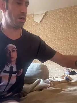 Snapshot of dura87 chatting on 09/25/25, 08:40 dura87 online show from 09/25/25, 08:40