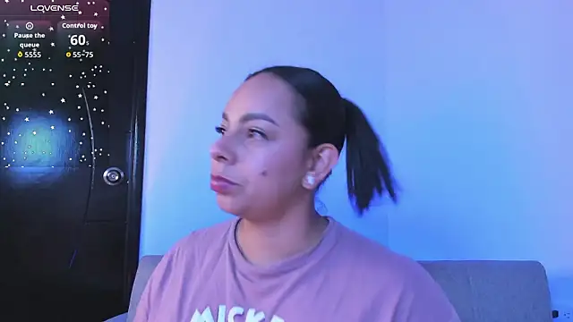 jimena chic1 online show from 03/05/26, 09:22