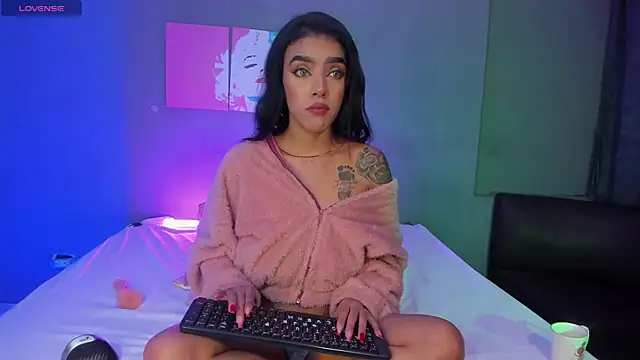 VictoriaMeller online show from 01/06/26, 10:56