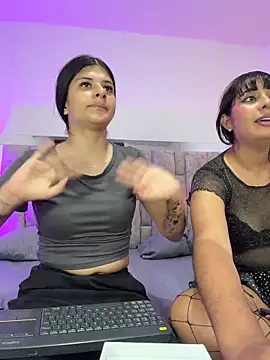 ZafiraNavarro online show from 04/26/26, 04:59