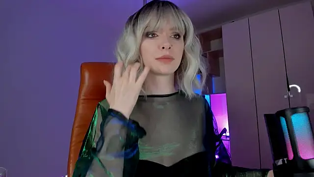 Mistress Iris online show from 06/10/26, 08:08
