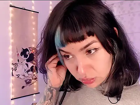 Snapshot of justmartina_ chatting on 02/24/26, 12:25 justmartina online show from 02/24/26, 12:25