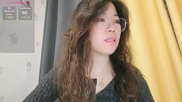 Snapshot of Xiao3187 chatting on 12/03/25, 12:14 Xiao3187 online show from 12/03/25, 12:14