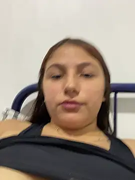 Emily milk 1 online show from 02/12/26, 02:01