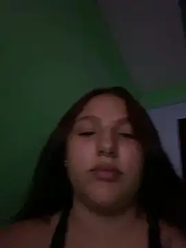 Snapshot of Emily_milk_1 chatting on 06/07/26, 07:34 Emily milk 1 online show from 06/07/26, 07:34