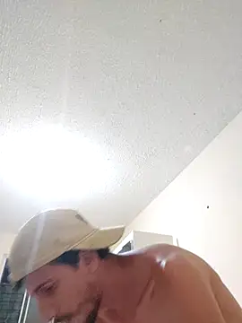 Surf boy8 online show from 11/27/25, 02:57