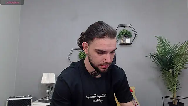 KaneHunter online show from 04/24/26, 02:03