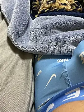 takashiT0903 online show from 12/16/25, 09:36